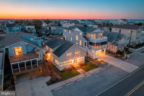 109 Central Blvd, Bethany Beach, DE 19930 photo 3
