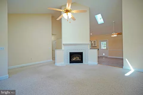 Living - 2 Margate Ct, Lewes, DE 19958 photo 2 of 3