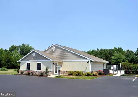 Exterior - 2 Margate Ct, Lewes, DE 19958 photo 11 of 14