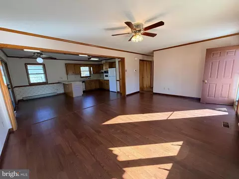 Living - 31461 Hope St, Ocean View, DE 19970 photo 1 of 4