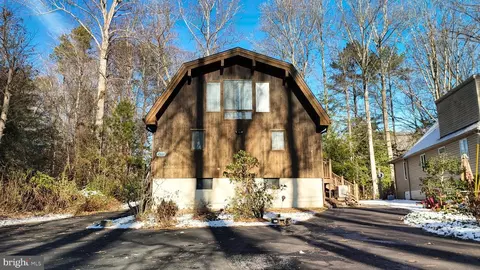 Exterior - 23207 Boat Dock Ct E, Lewes, DE 19958 photo 3 of 7