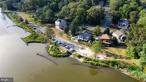 View/Area - 23207 Boat Dock Ct E, Lewes, DE 19958 photo 5 of 11