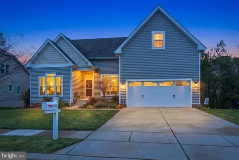 23712 Herring Reach Ct, Lewes, DE 19958