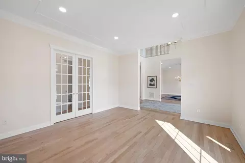 Living - 403 Canal Way E, Bethany Beach, DE 19930 photo 2 of 4