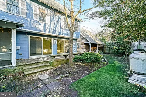 Exterior - 210 E Market St, Lewes, DE 19958 photo 10 of 15