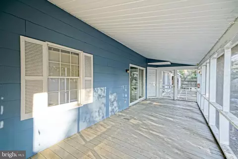 Exterior - 210 E Market St, Lewes, DE 19958 photo 7 of 15