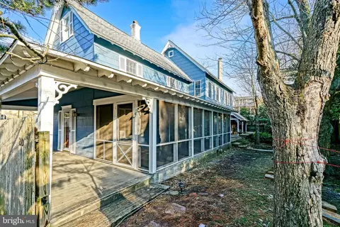 Exterior - 210 E Market St, Lewes, DE 19958 photo 3 of 15