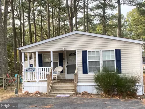 26586 Barn Ln #9, Long Neck, DE 19966