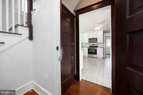 Entry Way - 10954 E 4th St, Laurel, DE 19956 photo 3 of 13