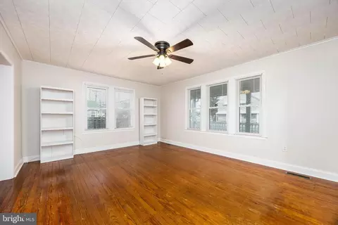Living - 10954 E 4th St, Laurel, DE 19956 photo 1 of 6