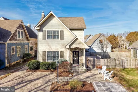 412 Mulberry St, Lewes, DE 19958