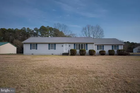 13148 Fleetwood Pond Rd, Seaford, DE 19973