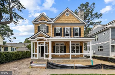 209 New Castle St, Rehoboth Beach, DE 19971
