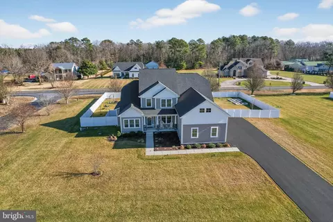 29476 John Deere Dr, Millsboro, DE 19966