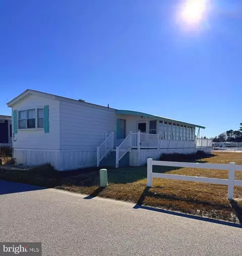 38267 Possum Rd #271, Ocean View, DE 19970