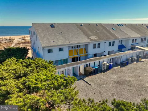 4 Seastrand Ct #19, Dewey Beach, DE 19971