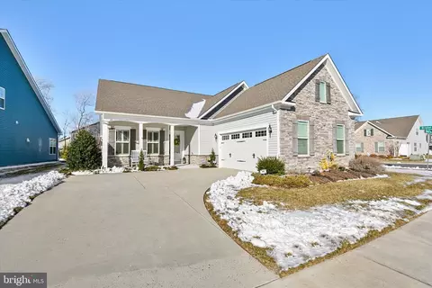 54 Beach Club Ave, Ocean View, DE 19970