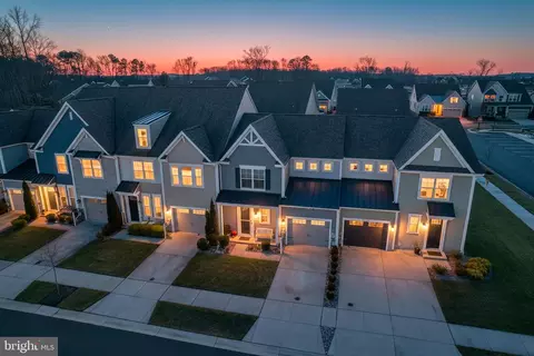 39334 Owls Nest Ln, Millville, DE 19967