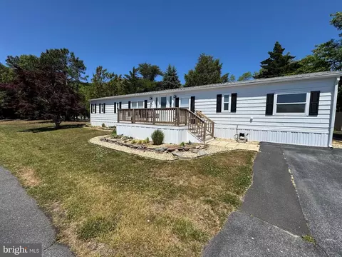 10 Carriage Ln, Rehoboth Beach, DE 19971