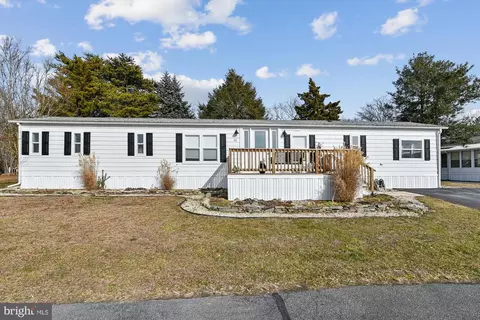 10 Carriage Ln, Rehoboth Beach, DE 19971