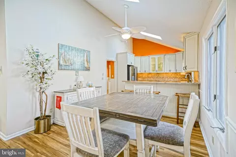 Dining - 30207 E Mill Run, Milton, DE 19968 photo 2 of 4