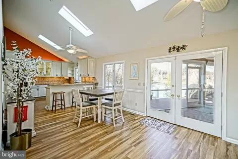 Dining - 30207 E Mill Run, Milton, DE 19968 photo 1 of 4