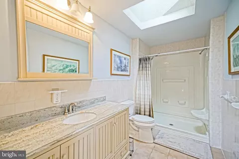 Bath - 30207 E Mill Run, Milton, DE 19968 photo 1 of 2