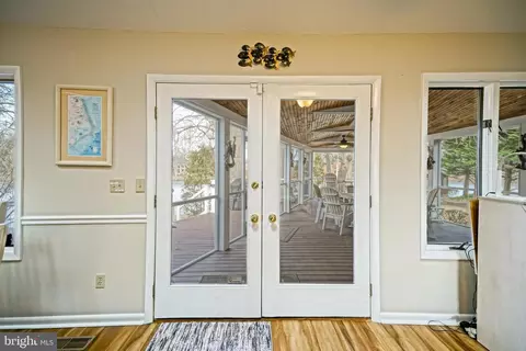 Entry Way - 30207 E Mill Run, Milton, DE 19968 photo 7 of 7