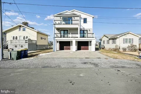 19 Bayard Street Ext, Fenwick Island, DE 19944