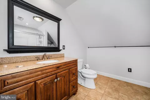 Bath - 31536 White St, Laurel, DE 19956 photo 3 of 4
