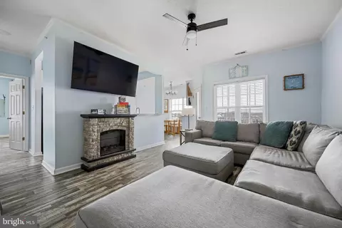 17063 S Brandt St #4301, Lewes, DE 19958