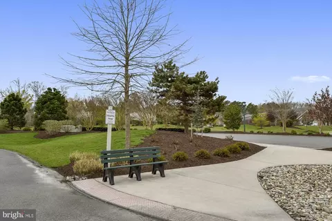 Exterior - 36403 Junco Rd #211B, Ocean View, DE 19970 photo 7 of 14
