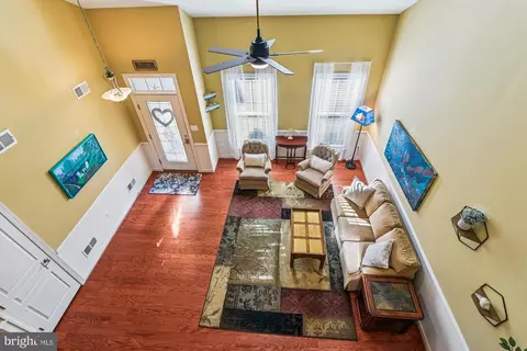 Entry Way - 36403 Junco Rd #211B, Ocean View, DE 19970 photo 7 of 9