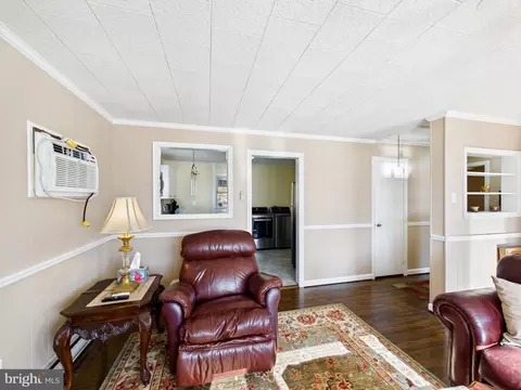 Living - 10181 Marvil Dr, Laurel, DE 19956 photo 3 of 3