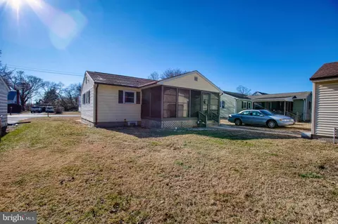 Exterior - 10181 Marvil Dr, Laurel, DE 19956 photo 3 of 4