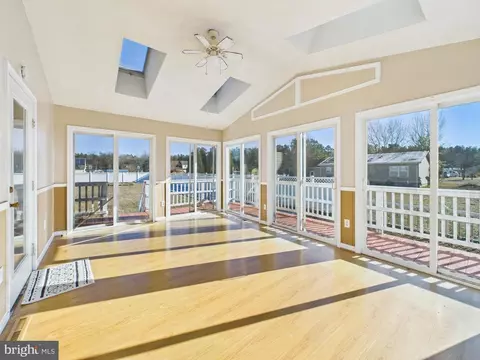 Exterior - 23338 Park Ave, Georgetown, DE 19947 photo 5 of 7
