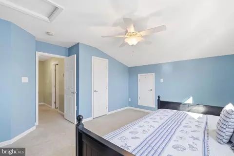 Bedroom - 43 Fairway Dr, Ocean View, DE 19970 photo 3 of 6