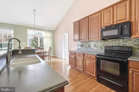 Kitchen - 43 Fairway Dr, Ocean View, DE 19970 photo 2 of 2