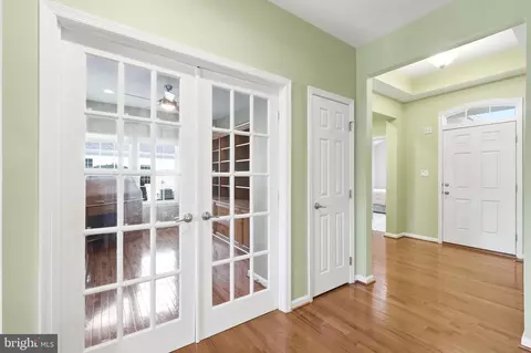Entry Way - 43 Fairway Dr, Ocean View, DE 19970 photo 3 of 3