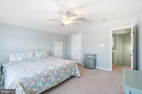 Bedroom - 43 Fairway Dr, Ocean View, DE 19970 photo 5 of 6