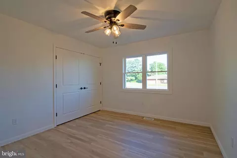 Bedroom - 26854 Broadkill Rd, Milton, DE 19968 photo 5 of 7