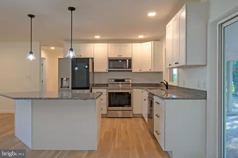 Kitchen - 26854 Broadkill Rd, Milton, DE 19968 photo 2 of 2