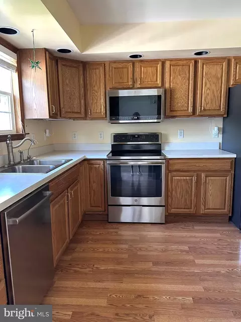Kitchen - 113 Meadow Dr, Seaford, DE 19973 photo 2 of 2