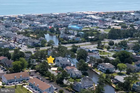 304 2nd St, Bethany Beach, DE 19930