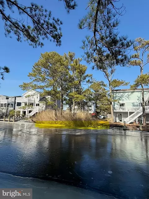 304 2nd St, Bethany Beach, DE 19930 photo 2