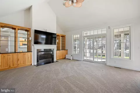 Living - 33100 Grape Vine Ct, Lewes, DE 19958 photo 5 of 6