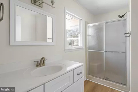 Bath - 18332 Pine Ln, Lewes, DE 19958 photo 1 of 1