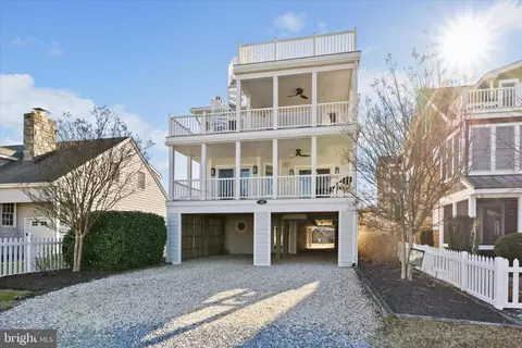 112 Maplewood St, Bethany Beach, DE 19930
