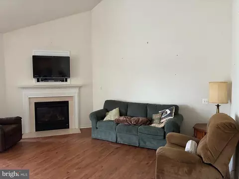 Living - 34825 Capstan Ln, Lewes, DE 19958 photo 3 of 3