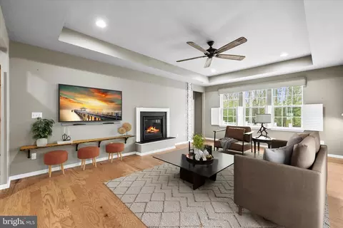 Living - 322 Mariners Cir, Milton, DE 19968 photo 1 of 3